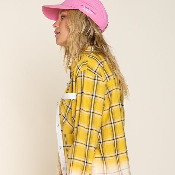 Plaid Woven Button Oversize Shirt in BOTH … - Picture 3 of 13